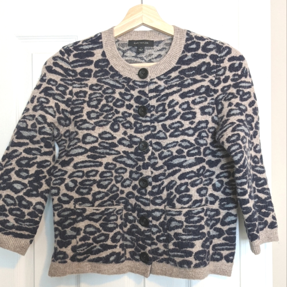 Ann Taylor Leopard Print Merino Cardigan Size S